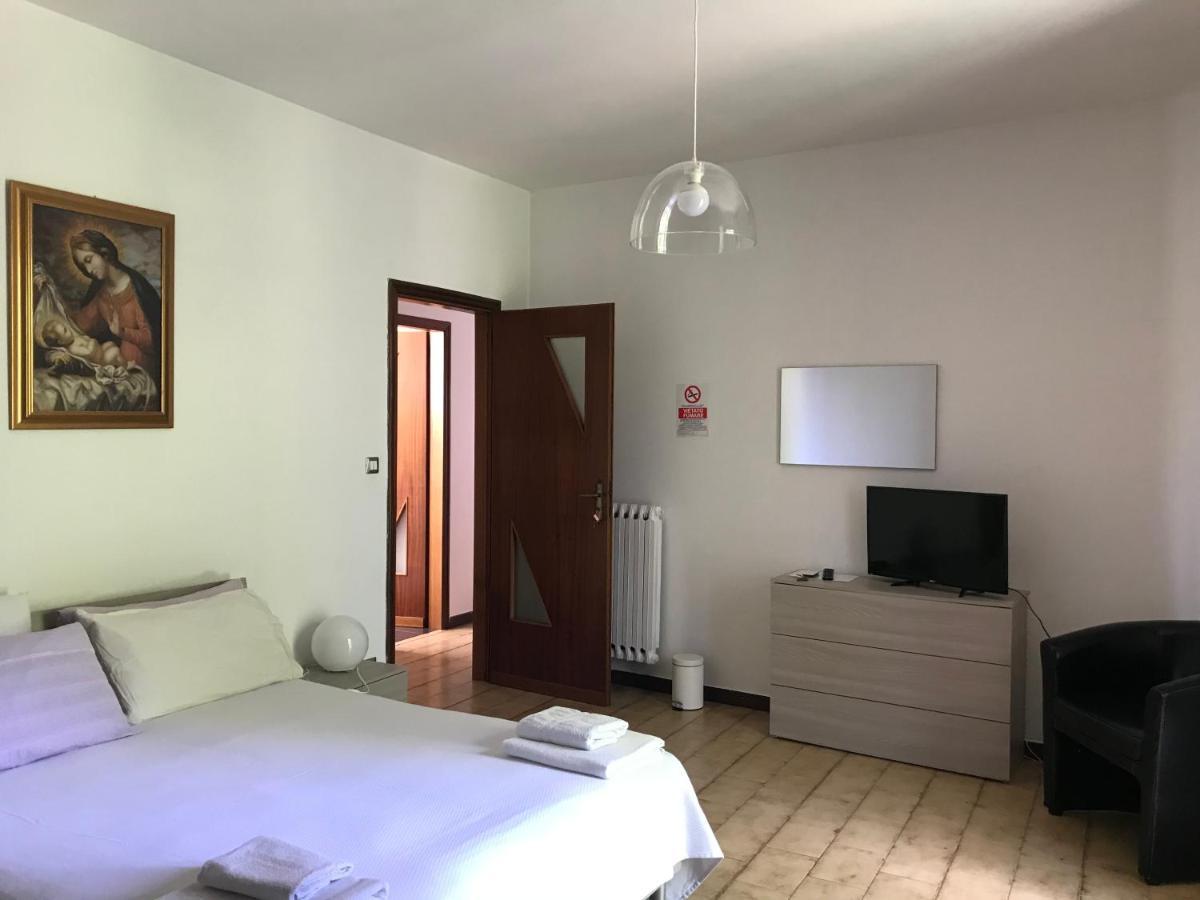 Curti B&B La Conocchia المظهر الخارجي الصورة